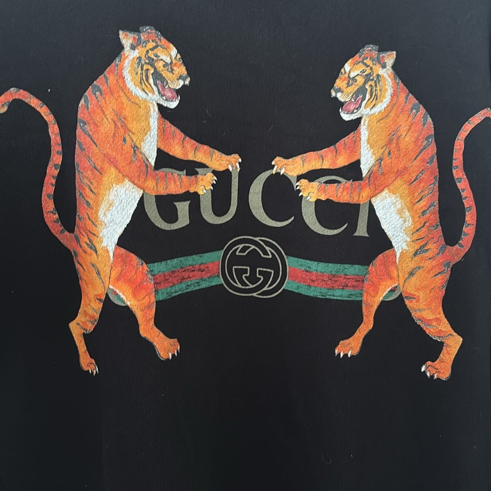 Gucci Black Sweater with Tiger Design - Picture 2 of 12